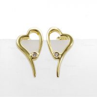 14K Gold 0.06 Ct. Diamond Unique Heart Shape Studs Earrings Fine Jewelry